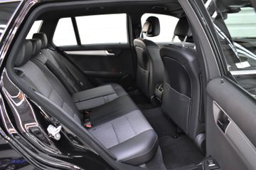 Mercedes C 200 - 12