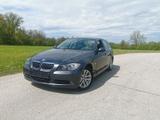 BMW 325xi xDrive E90, 106.000km - BMW 325: E90