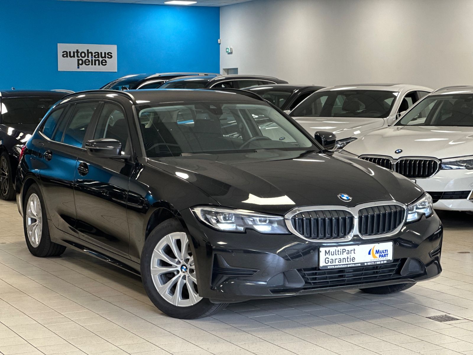 BMW 318d Advantage Aut/Navi/ParkAss/SitzHeiz/Tempoma