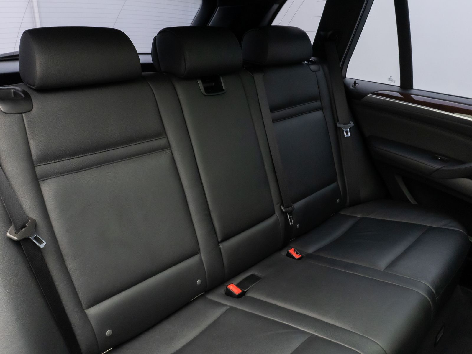 Fahrzeugabbildung BMW X5 xD40d Sport Panorama Kamera HUD HiFi SoftCL