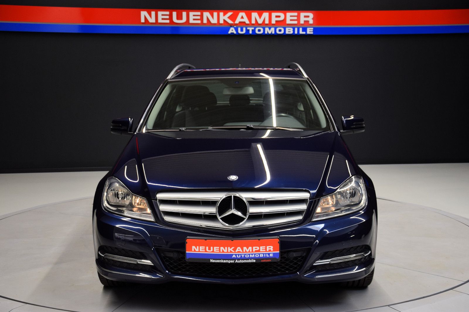 Fahrzeugabbildung Mercedes-Benz C 180 T CGI BlueEfficiency Avantgarde 2.Hand