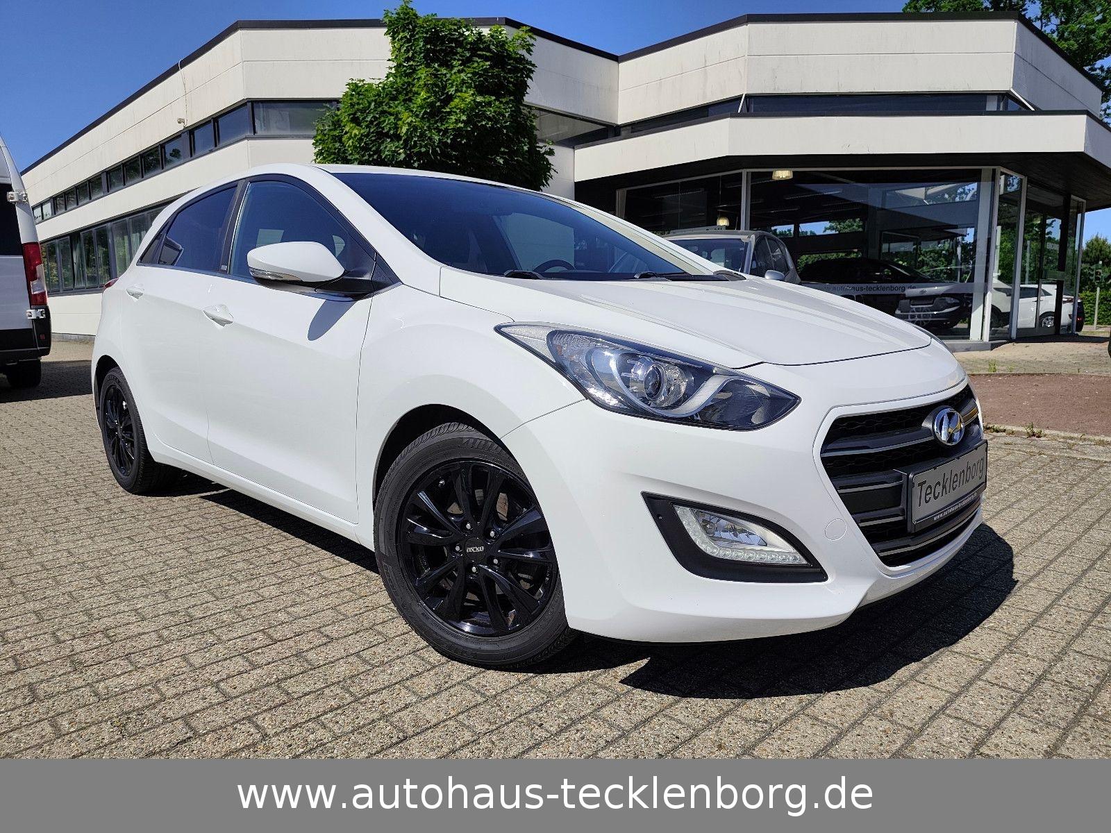 Hyundai i30 blue 1.4 PASSION * Alu * Klima * Sitzheizung