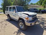 Toyota Land Cruiser GRJ76 LX V6 Lang Deutsches Zulassun - Toyota Unfallwagen