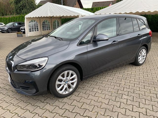 Fahrzeugabbildung BMW 218d Gran Tourer Advantage+LED+Navi+Kamera+AHK