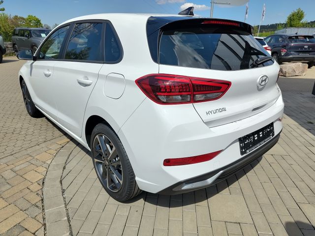 Hyundai i30 1.0 T-GDI Advantage Kamera Navi Tempomat