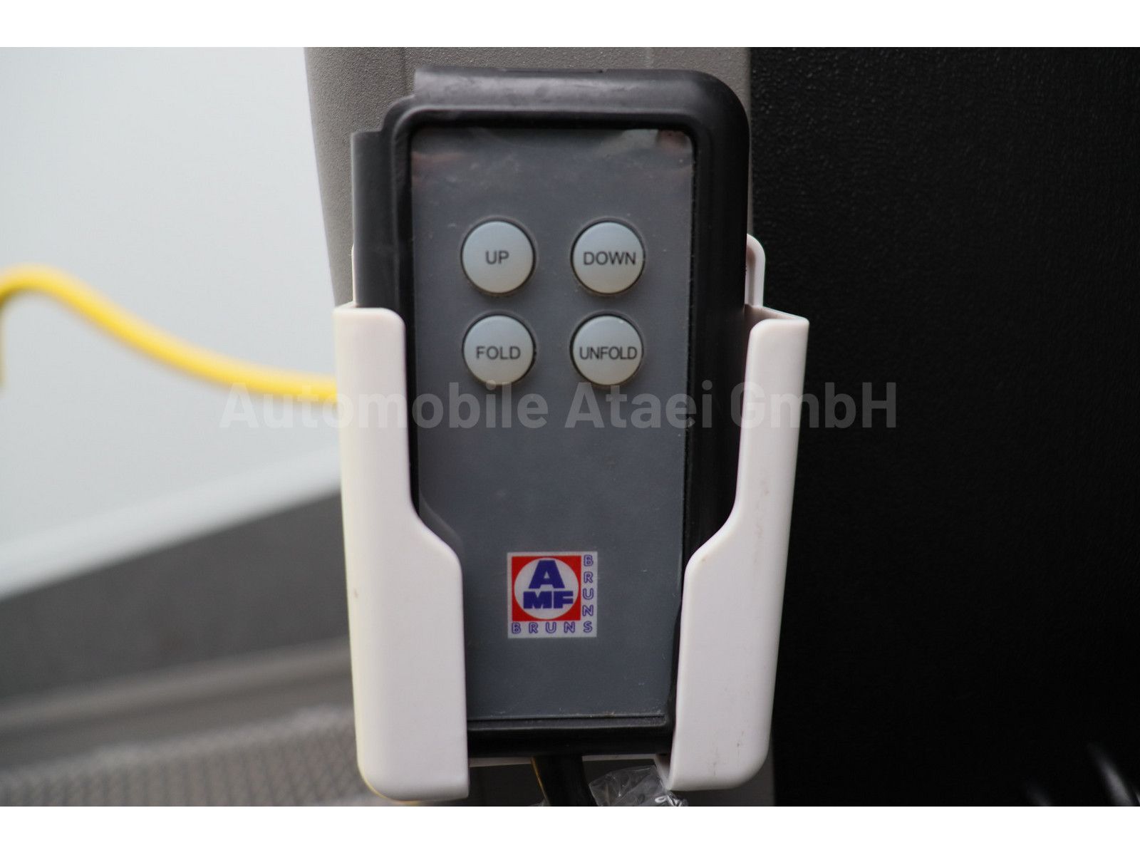 Fahrzeugabbildung Volkswagen Crafter 35 *MAXI* Rollstuhl-Lift (2871)