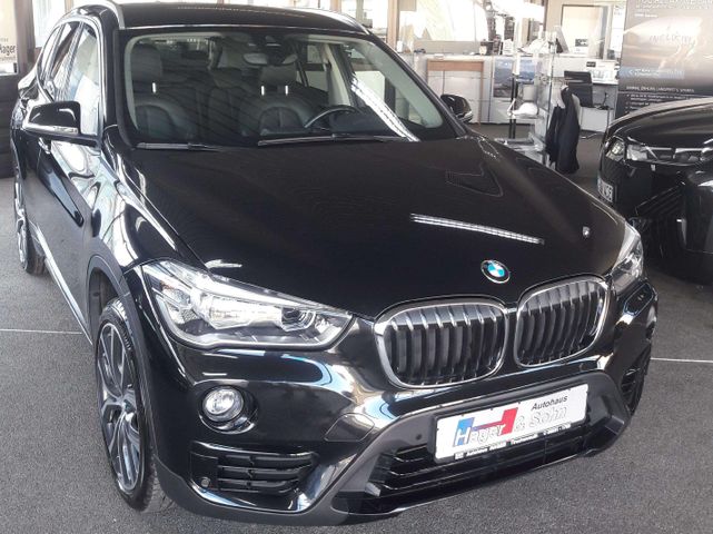 BMW X1 sDrive18i Aut. AHK, Leder, Navi, Sport Line