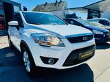 Ford Kuga 2,0 TDCi 4x4 Titanium AHK PDC Leder - Ford Kuga aus 2011 mit Diesel-Antrieb: Geländewagen