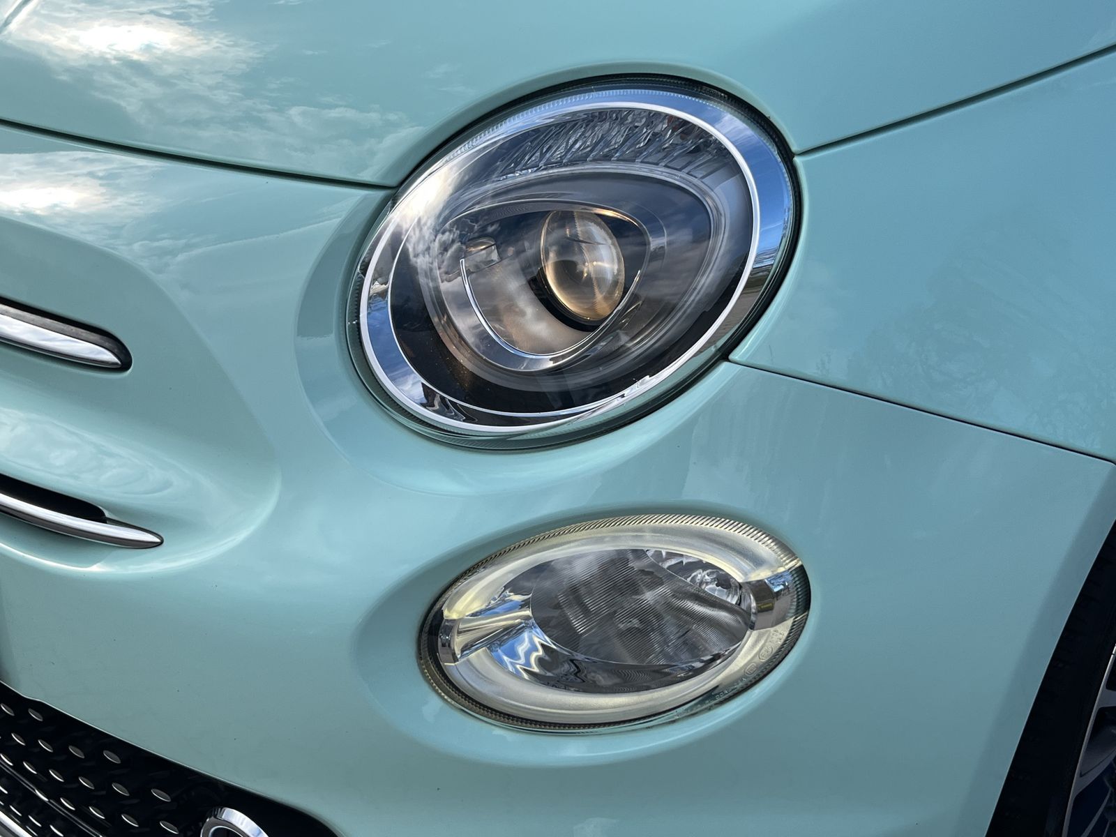 Fahrzeugabbildung Fiat 500 Lounge Cabrio*PDC*Bluetooth*Dual-Drive