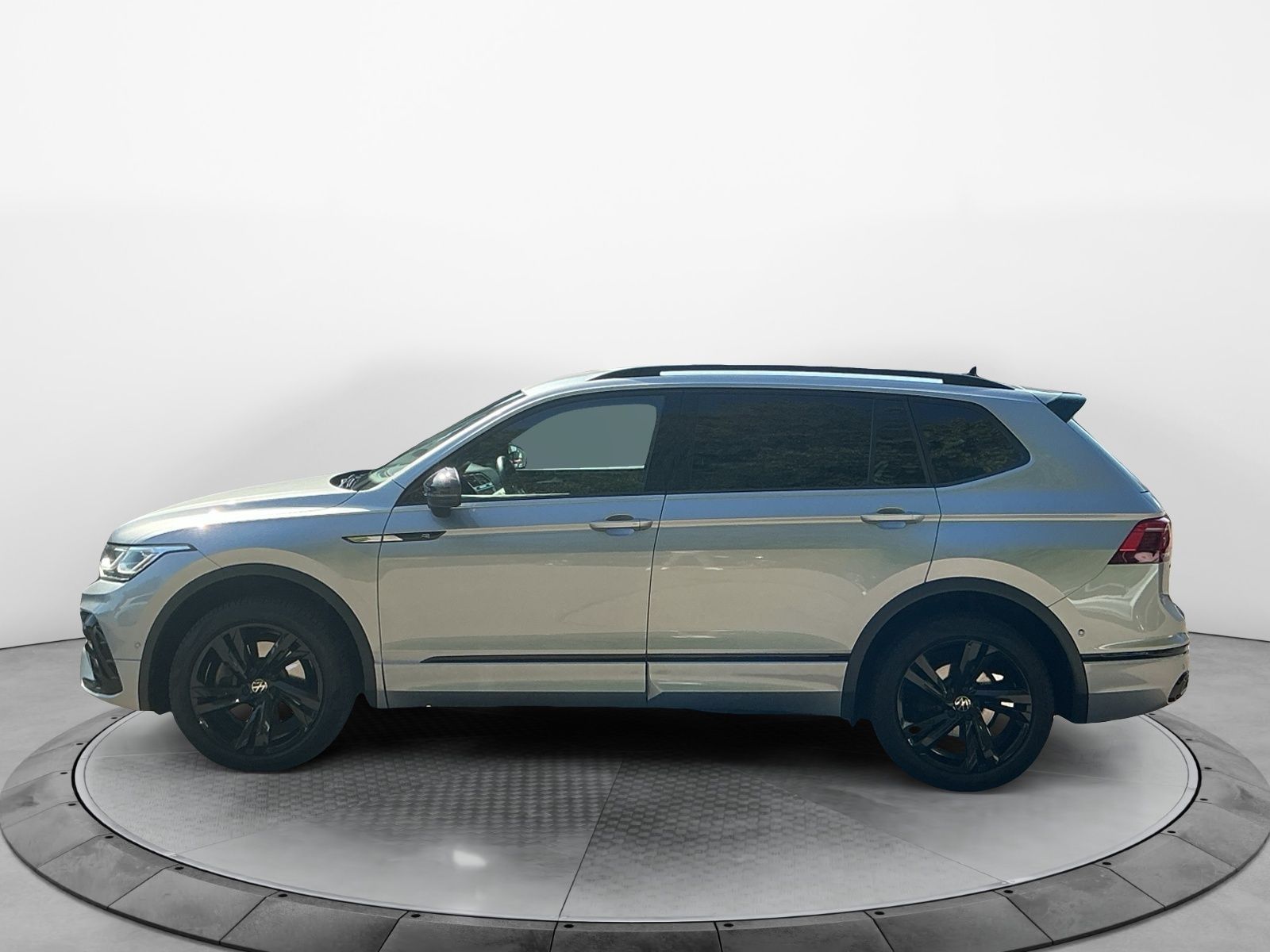 Volkswagen Tiguan Allspace 2.0TDI R-Line DSG 7-Sitzer Navi foto 3
