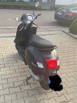 Vespa GTS 125 Super Sport  - VESPA GTS 125 SUPER SPORT