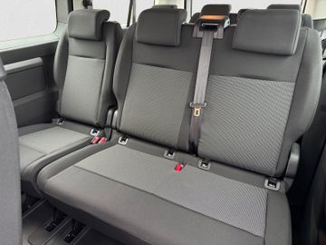 Opel Zafira Life - 10