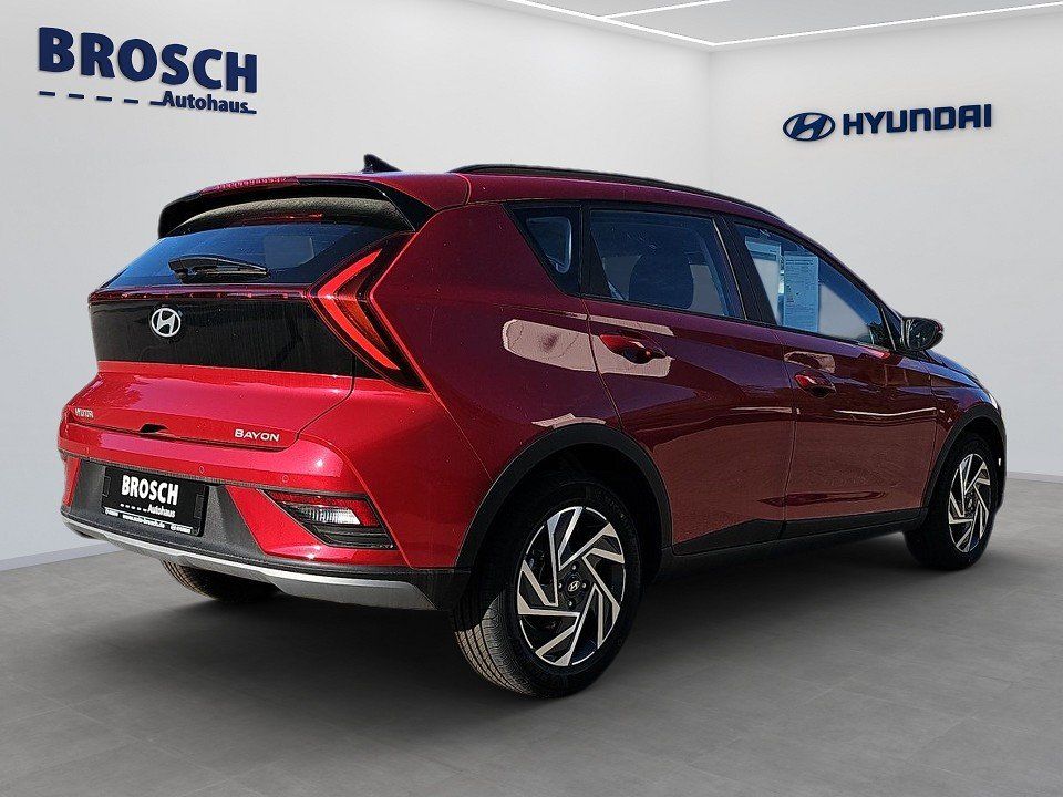 Fahrzeugabbildung Hyundai BAYON 1.0T TREND KOMFORT-P NAVI+4xSHZ+QI+KLIMAAT