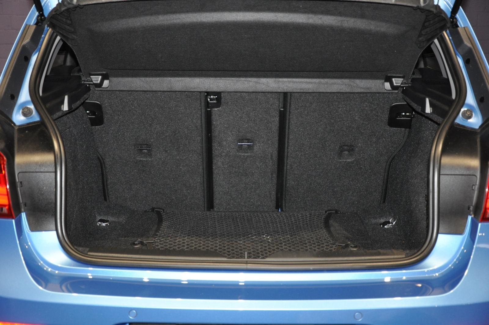 BMW 118 1 Limousine 5-trg. 118 d Advantage