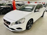Volvo V60 2.0 D4 Kombi R-Design Navi|Xenon|teil-Leder - Volvo V60 in Hamburg