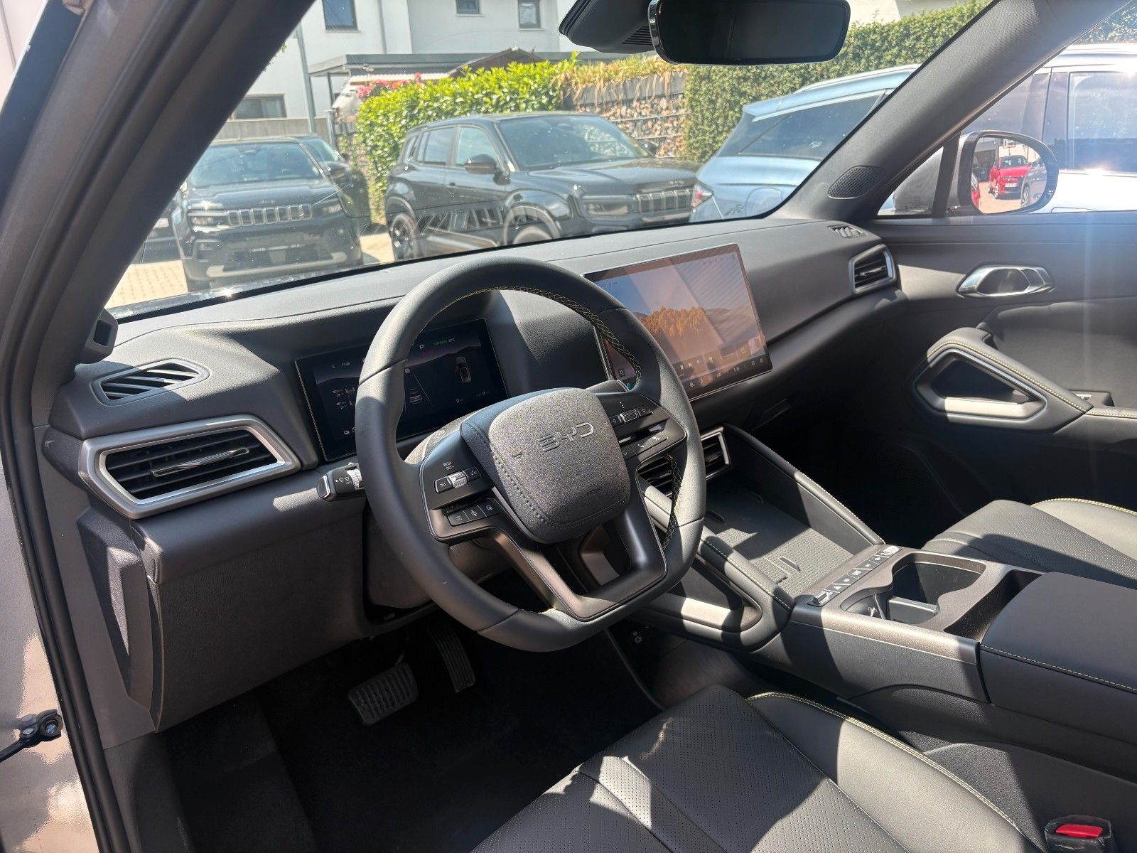 BYD ATTO 2