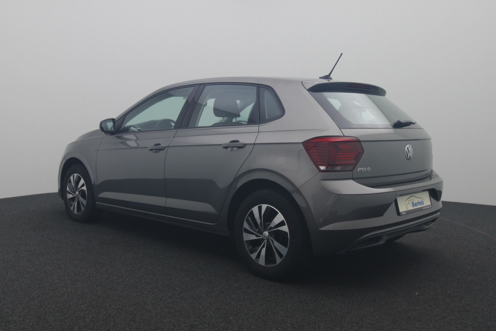 Fahrzeugabbildung Volkswagen Polo VI 1.0 Comfortline