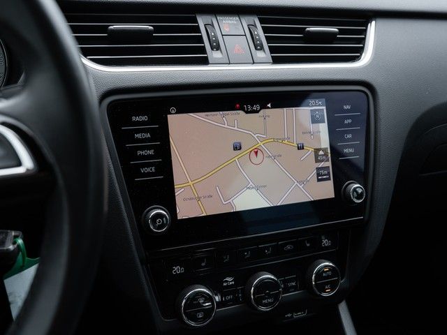 Octavia Combi 2.0 TDI Style AHK+RFK+CANTON