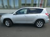 Toyota RAV 4 Life*4x4*Automatic*Garantie*AHK*Kamera* - Toyota RAV 4 mit Benzin-Antrieb: Allradantrieb, Geländewagen, Automatik