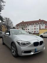 BMW 1er Xenon Navi PDC AUTOMATIK - BMW aus 2012: 1er