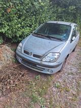 Renault Megane 1.4e - - gebrauchte Renault Megane aus dem Jahr 2001