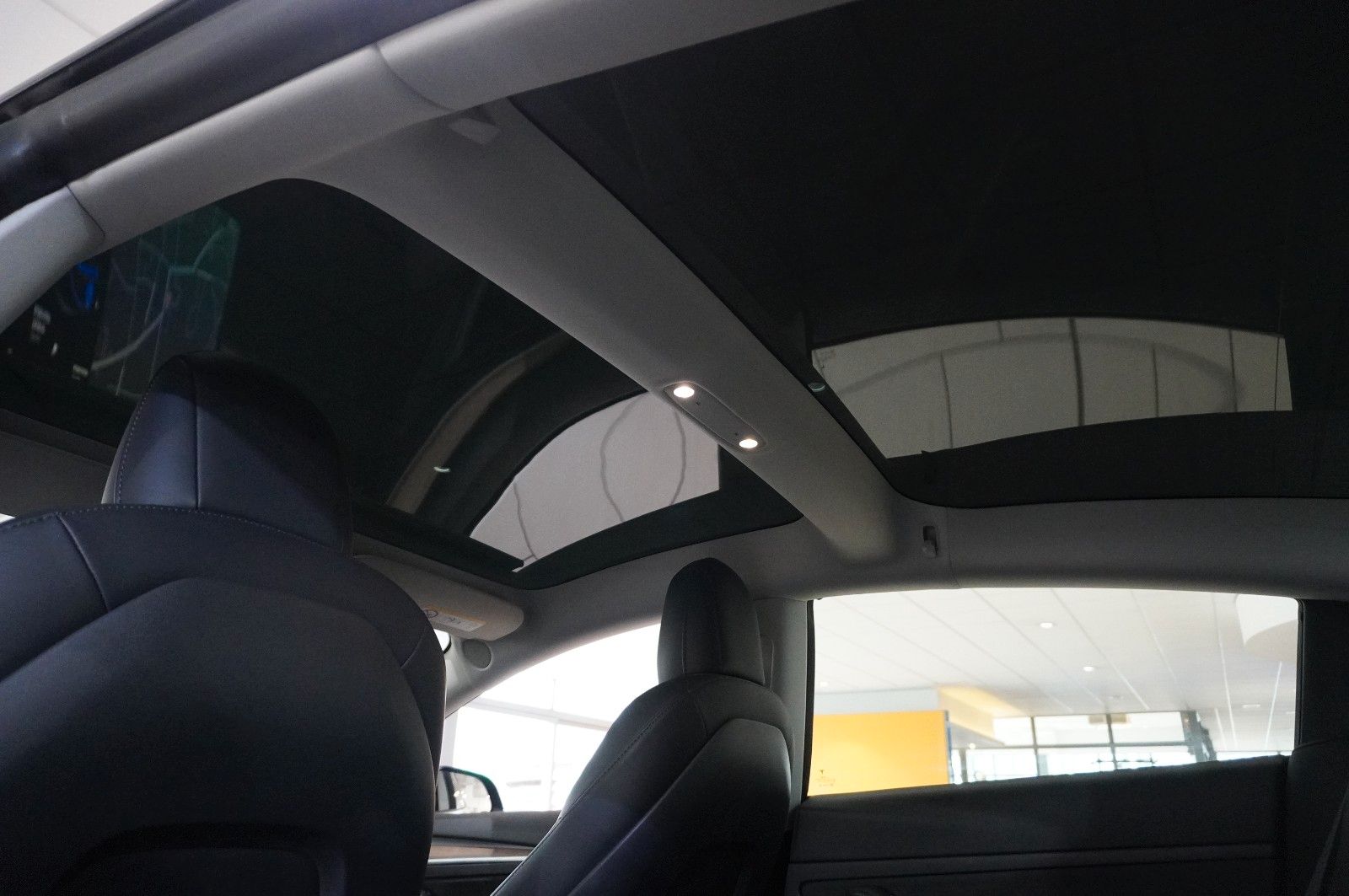 Fahrzeugabbildung Tesla Model 3 PERFORMANCE DUAL-MOTOR NAVI/LED/KAMERA