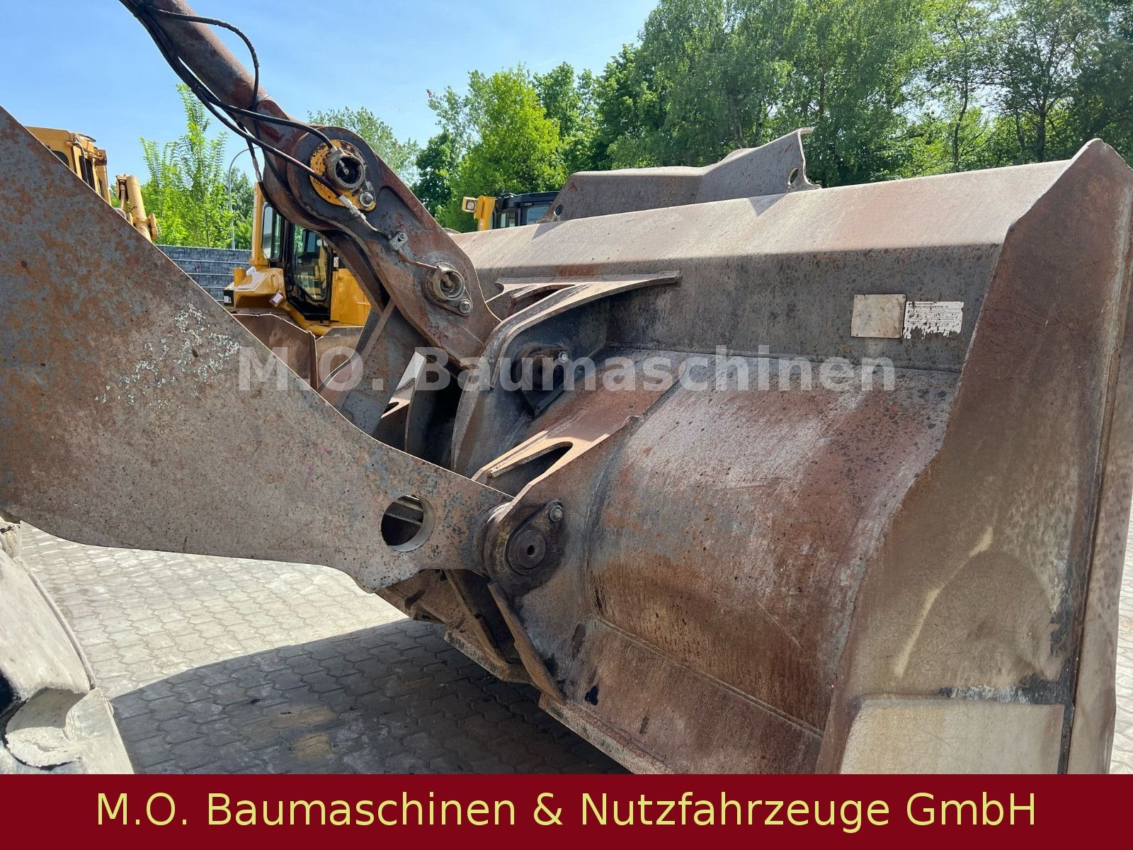 Fahrzeugabbildung Volvo L180E / AC / ZSA / BSS