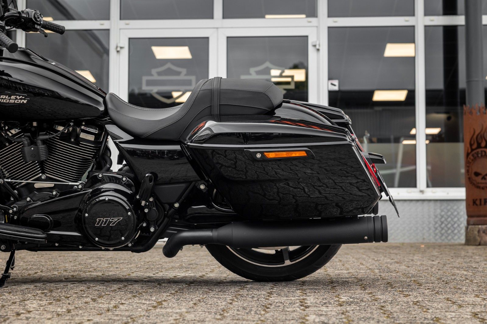 Fahrzeugabbildung Harley-Davidson Street Glide  FLHX MY24 117cui- Kesstech