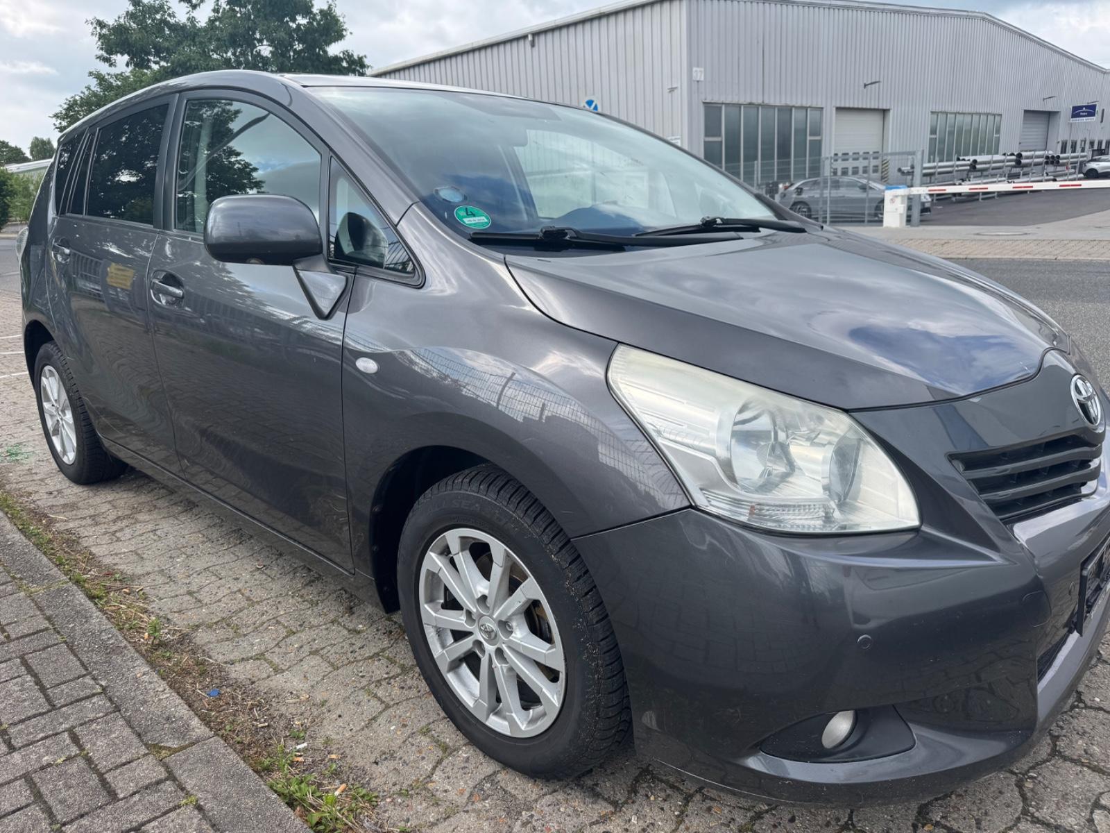 Toyota Verso Edition