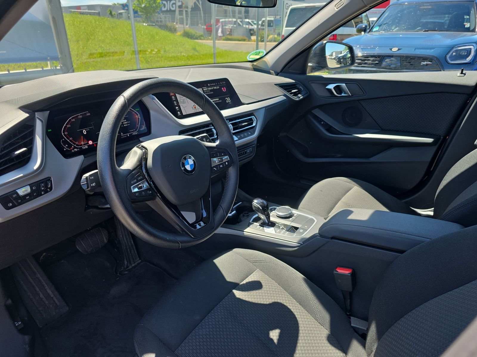 BMW 118i Hatch Advantage DAB LED WLAN Tempomat Shz foto 11