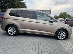 Fahrzeugabbildung Volkswagen Touran Highline DSG **LED / NAVI / KAMERA / Totw