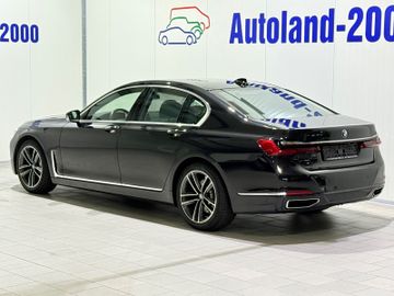BMW 730 - 7