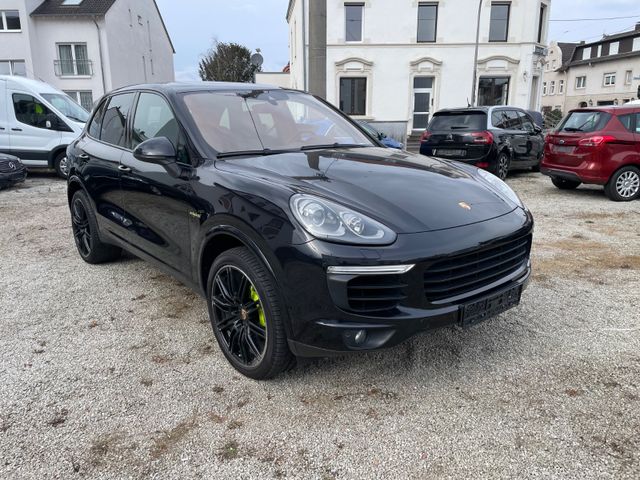 Porsche Cayenne S E-Hybrid Platinum Edition AUTOMATIK