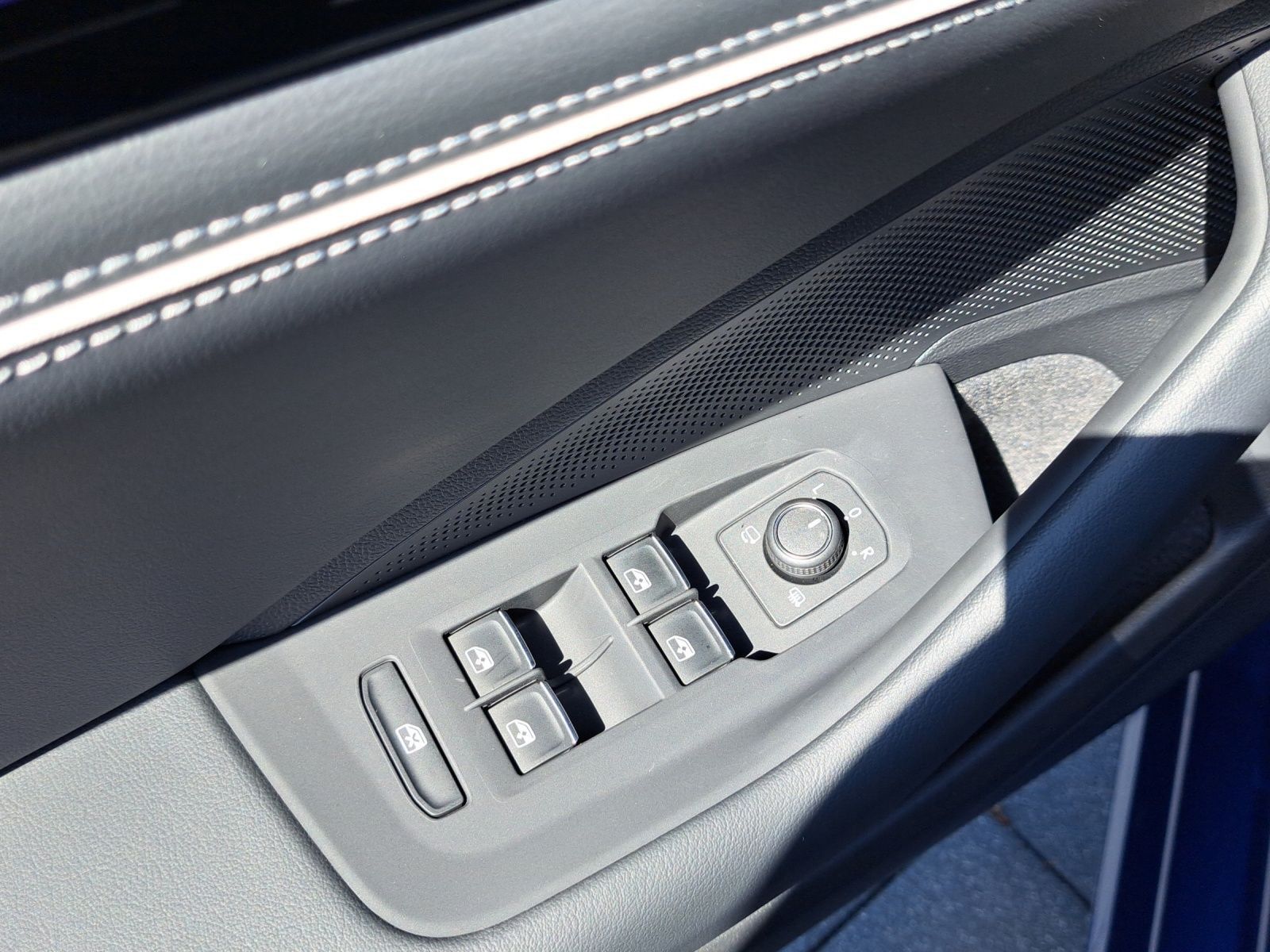 Volkswagen Passat Variant - Bild 18
