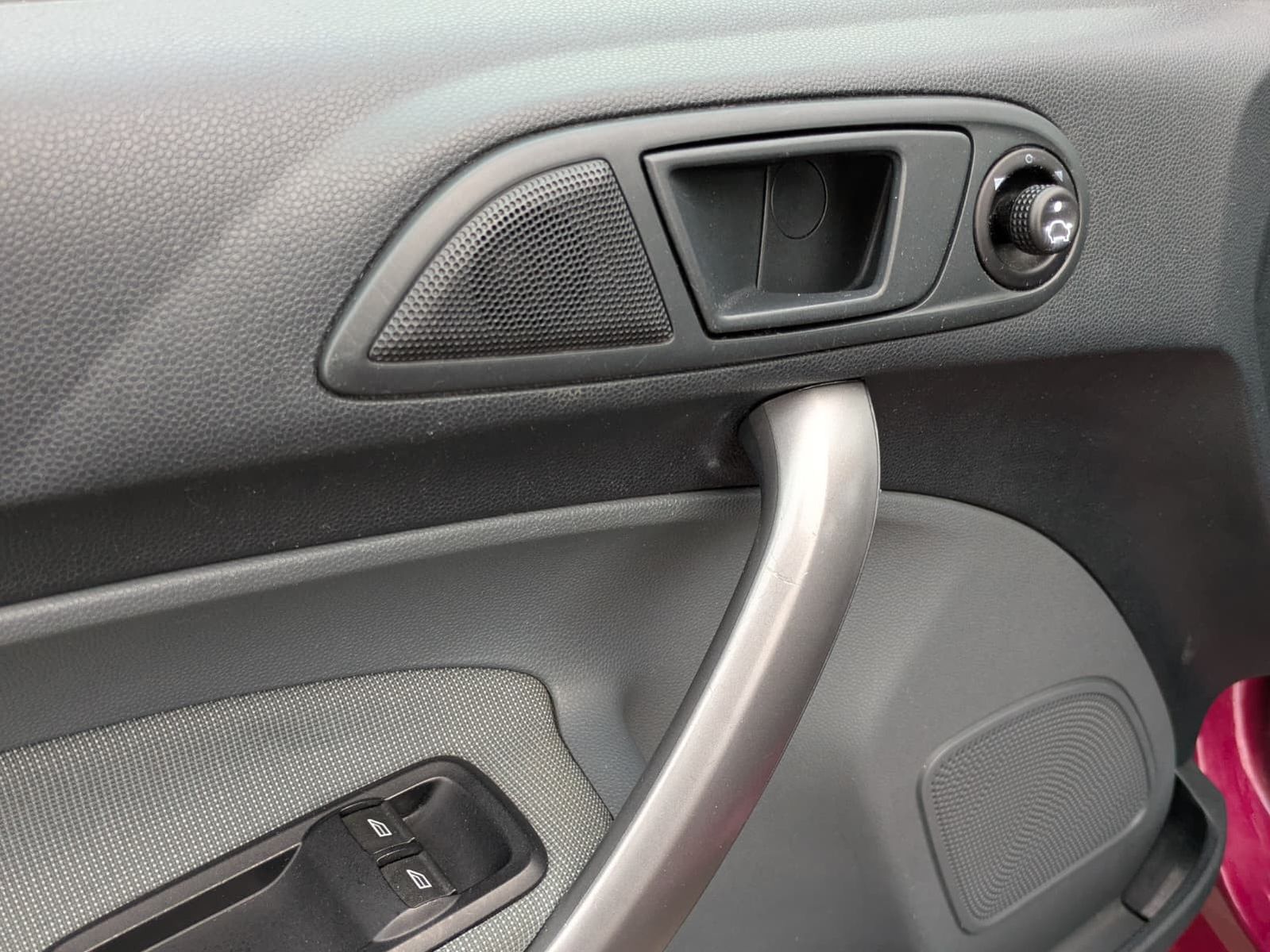 Fahrzeugabbildung Ford Fiesta 1.25 Trend 5-TÜR*KLIMA*ALLSEASON*TÜV