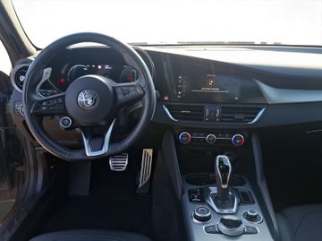 Alfa Romeo Giulia Veloce Q4 2.0 Turbo 16V Kam.+KeyLess+SHZ