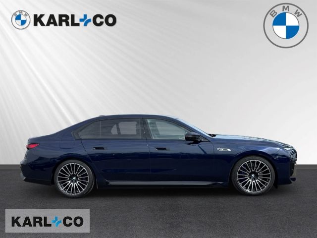 BMW M760 e xDrive Skylounge Massage vo hi TV B&W foto 5