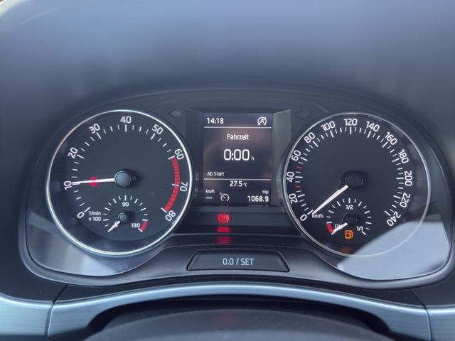 Skoda Fabia Ambition 1.0 TSI °AHK°PDC°SHZ°