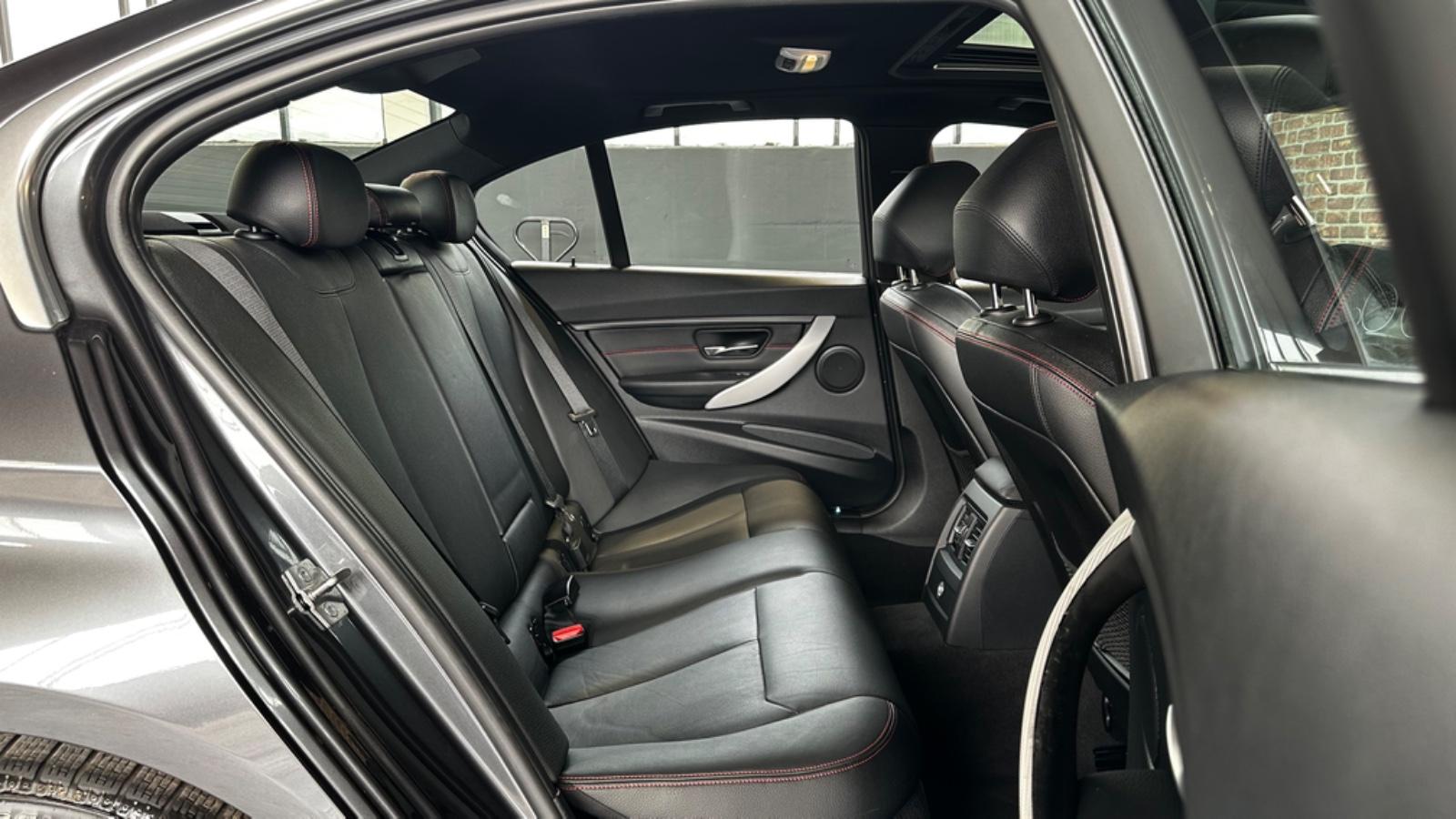 BMW 335i Hybrid | 306 ch | BVM | Cuir | Caméra | Sièges électriques | Sièges chauffants | Toit ouvrant