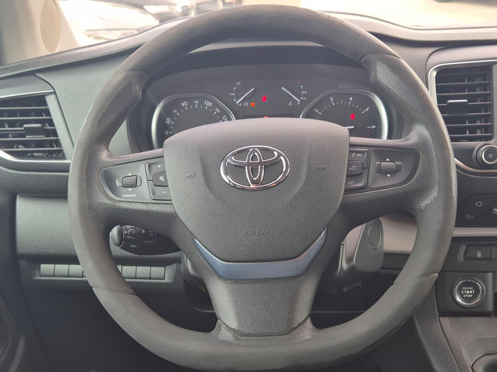 Toyota Proace L1 Shuttle Comfort*AHK*Standhzg.*ACC*HUD*