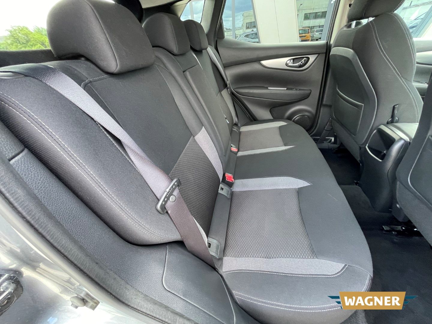 Fahrzeugabbildung Nissan Qashqai N-Connecta SHZ Tempomat 360°Kamera