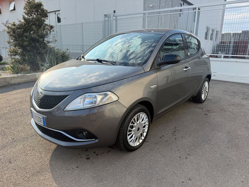Image of Lancia Ypsilon