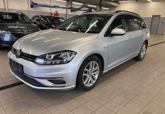 Volkswagen Golf VII Variant Comfortline BlueMotion