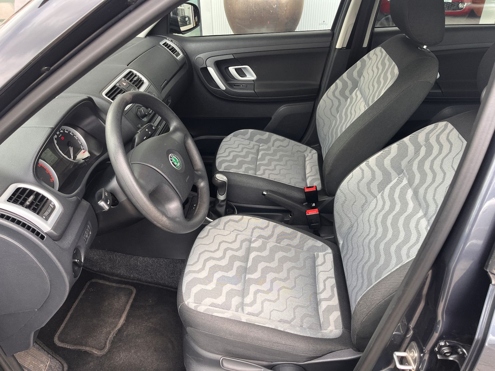 Fahrzeugabbildung SKODA Fabia Ambiente
