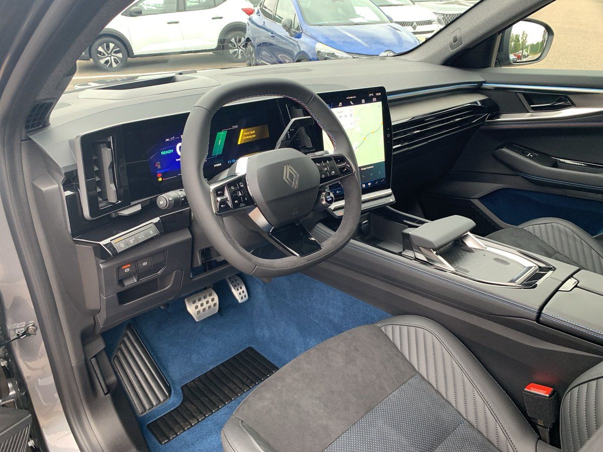 Renault Rafale - Bild 10