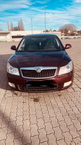 Skoda Octavia 1.6 TDI - Skoda Octavia aus 2012 mit Diesel-Antrieb: Limousine