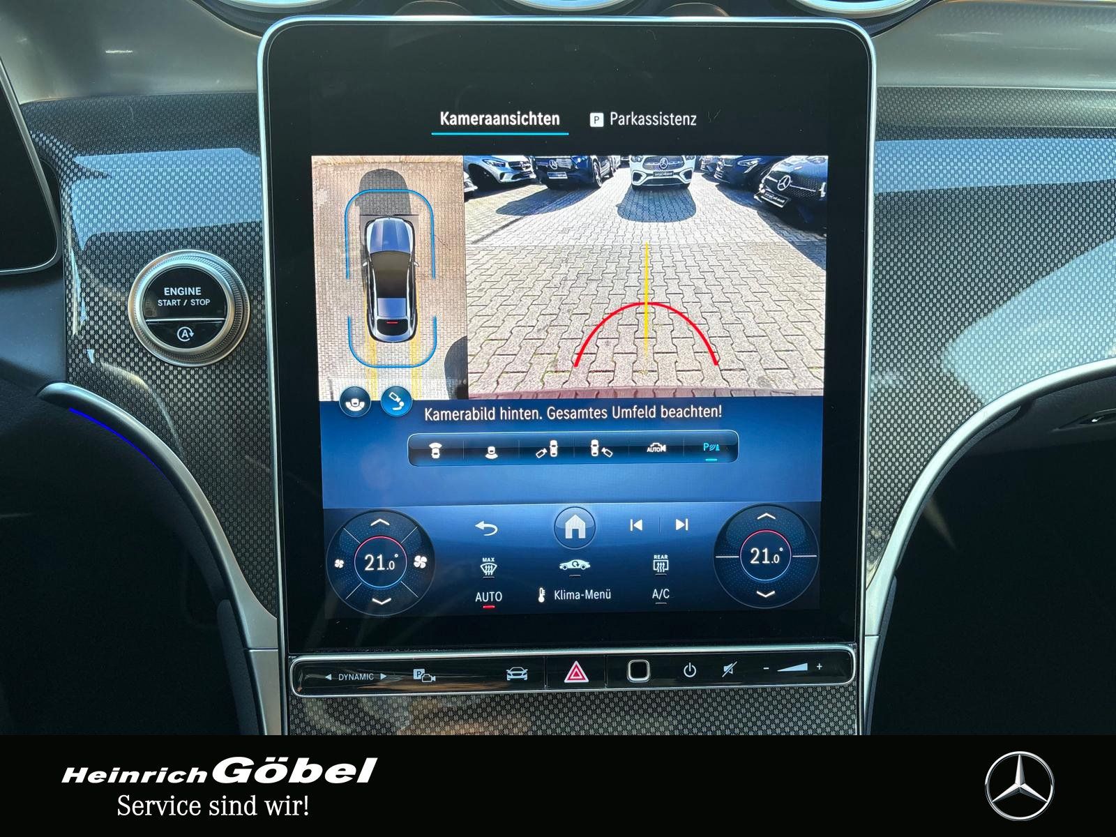 Fahrzeugabbildung Mercedes-Benz GLC 300 AMG*PANO*AHK*360°*MEMORY*TOTWINKEL*