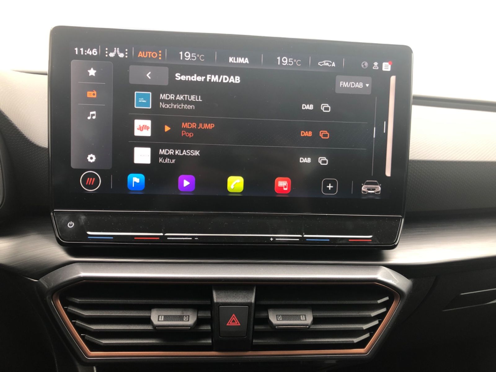 Fahrzeugabbildung CUPRA Leon Sportstourer 1.5 eTSI ACT DSG*Full-Link*SHZ
