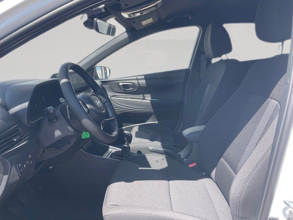 Fahrzeugabbildung Hyundai i20 1.0T 90PS Blackline