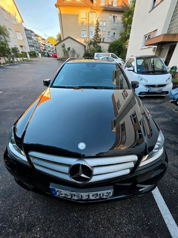 Image of Mercedes-Benz E 350